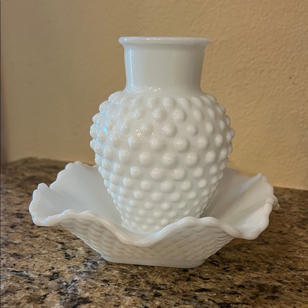 Elegant Milk Glass Hobnail Vase with Diamond Patterned Dish